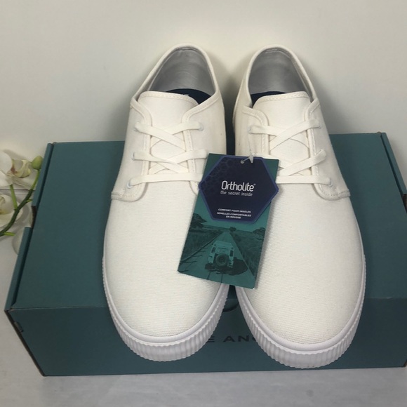 Toms Other - TOMS Comfort Foam Insoles Canvas Sneakers